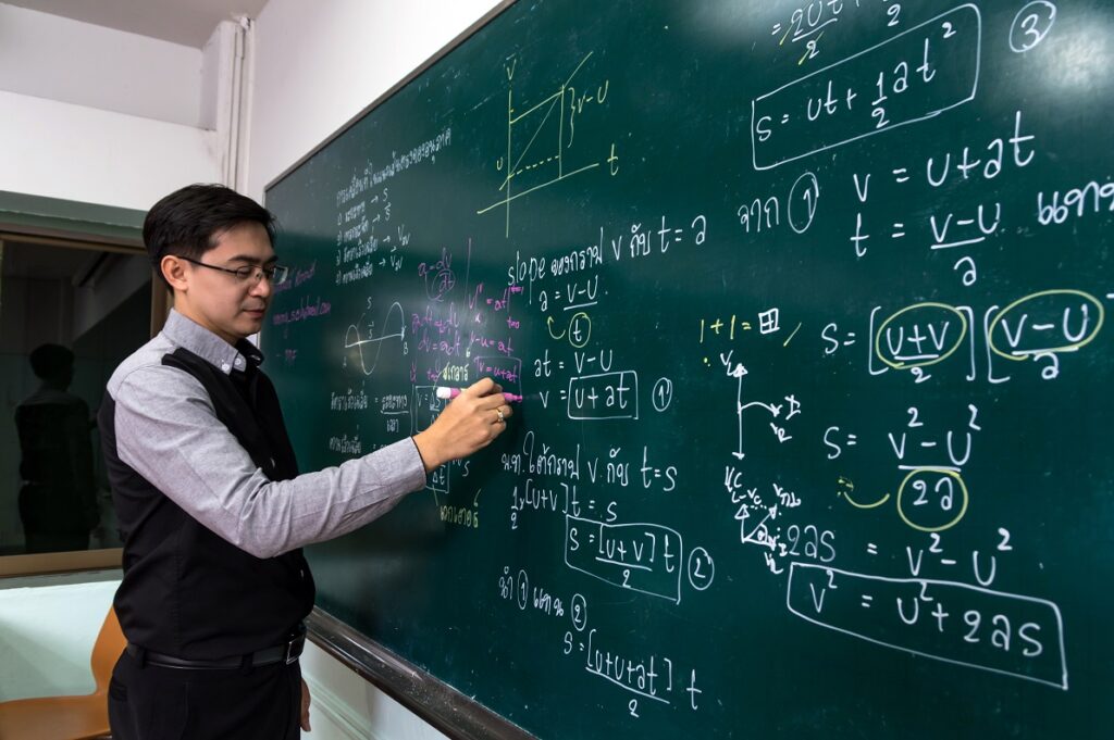 kurs z fizyki rozszerzonej